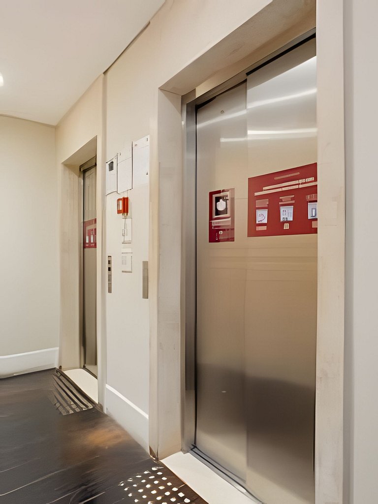 Studio na Mooca | Garagem, Piscina, Ar. cond.