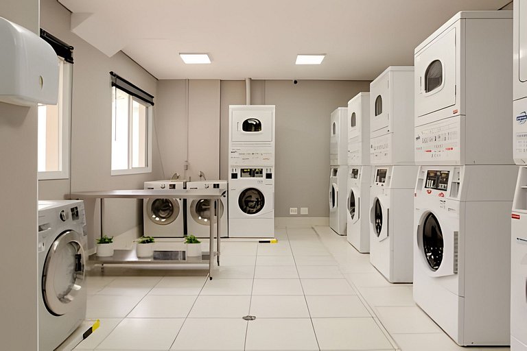 Studio na Mooca | Garagem, Piscina, Ar. cond.