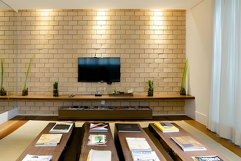 Studio na Mooca | Garagem, Piscina, Ar. cond.