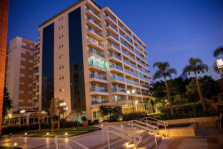 Studio na Mooca | Garagem, Piscina, Ar. cond.