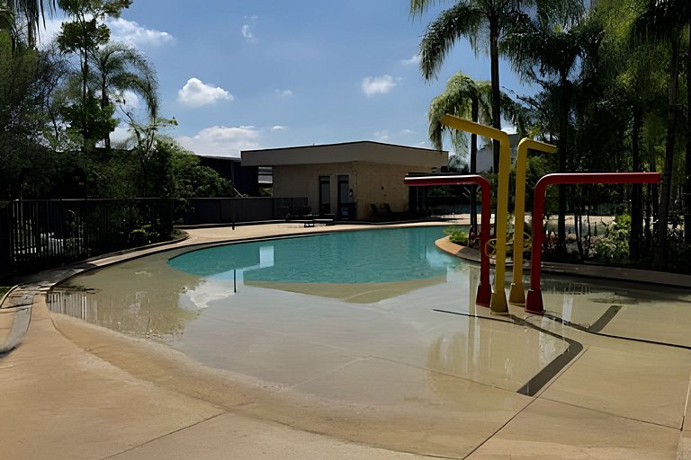 Resort Brás | Piscina | Academia