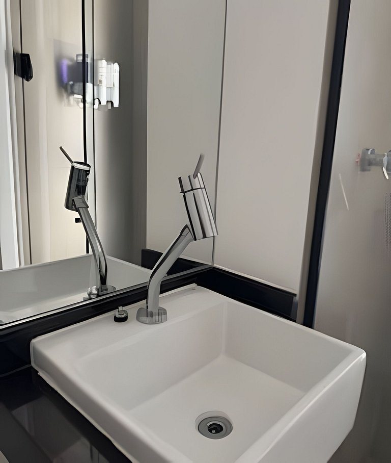 Studio na Rebouças|H. Clínicas, Metrô Oscar Freire