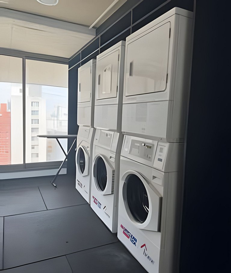 Studio na Rebouças|H. Clínicas, Metrô Oscar Freire